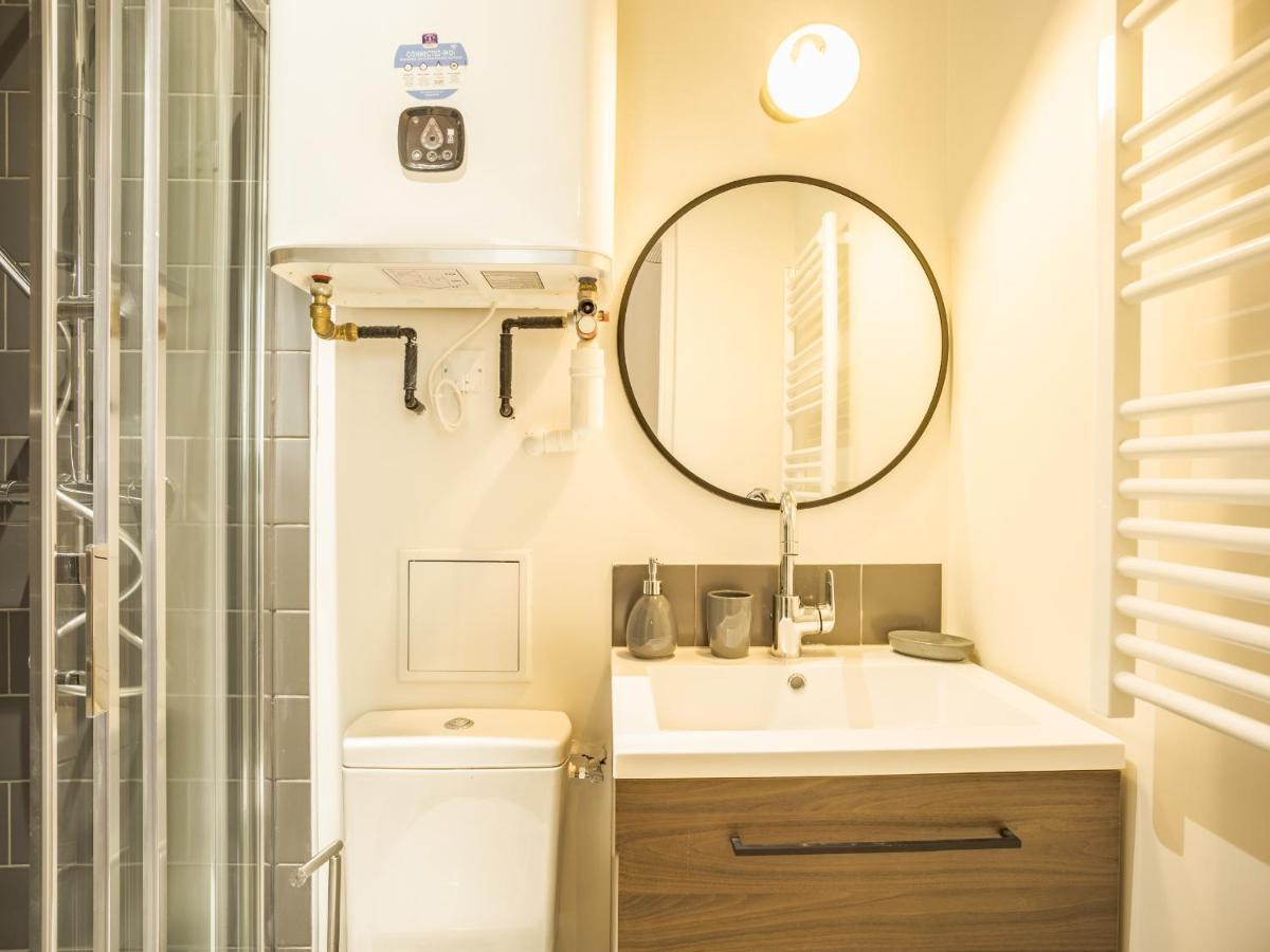 Ateliers Begand Studio 3 - Proximite Gare - Parking Offert Apartment Троа Екстериор снимка